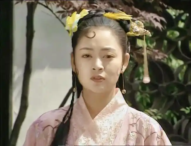 《上错花轿嫁对郎》方小巧:野心太大被人利用,结局注定可悲!