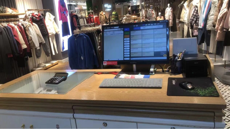 服装店收银软件怎么设置员工账号不能看进价?