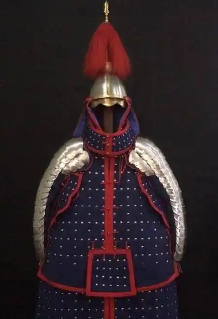 明代军服有多霸气?每一套都帅的各不相同,比起飞鱼服毫不逊色_明朝