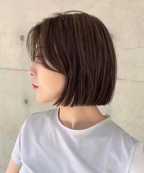 小脸发型/齐波波头/一刀切短发/初恋风发型/适合脸型的发型/显小脸/能