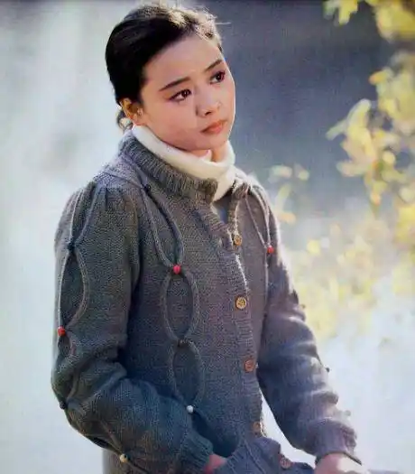 "周筠"张瑜比肩刘晓庆,1985年弃夫出去,分手30年仍孤身无子?