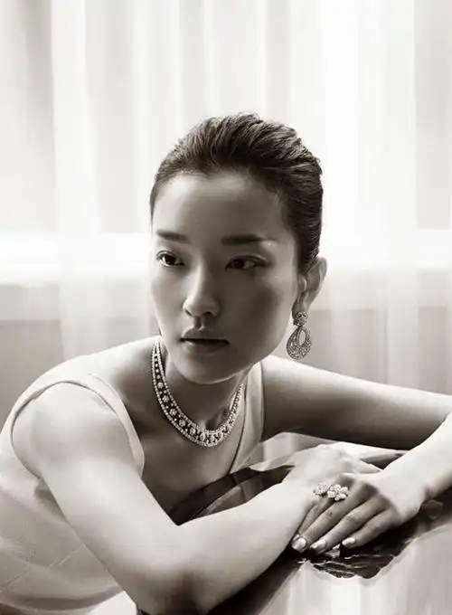 没有瓜子脸鹅蛋脸这些方脸女明星却越看越漂亮