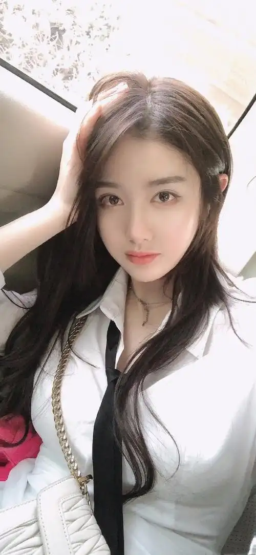 亲身经历ktv认识的20岁女孩疯狂倒追我背后却藏有大秘密