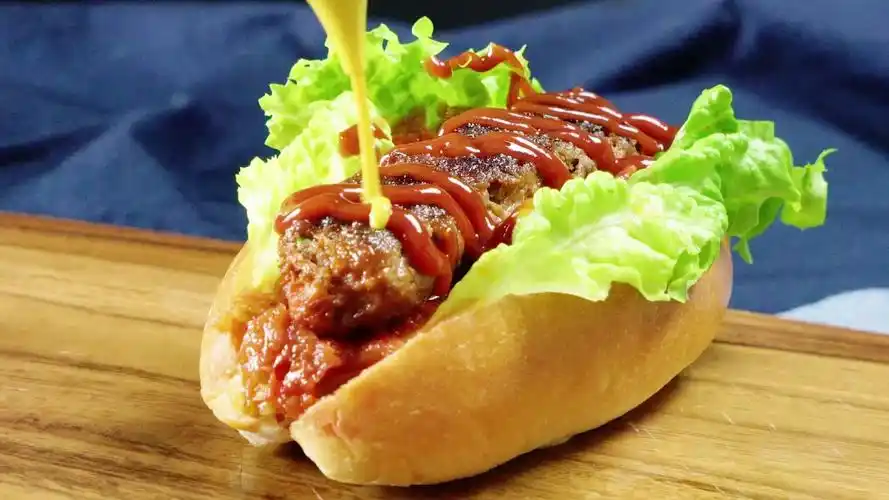 【自制热狗】隔壁小孩直接走流程!