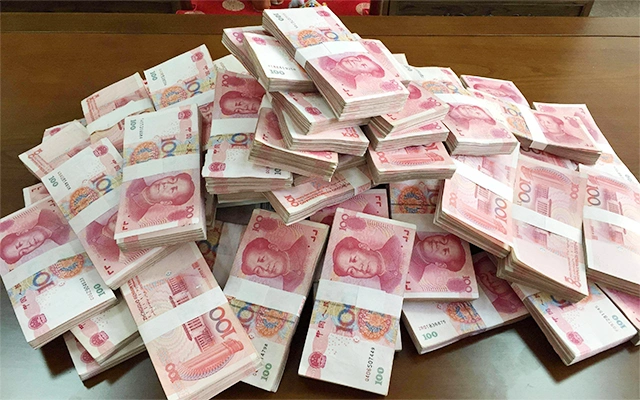 "民工一拍桌子,老板傻了