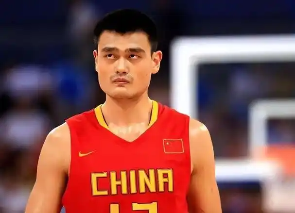 姚明:我退役后跑3公里只用13分钟,这个成绩还有很多球员做不到