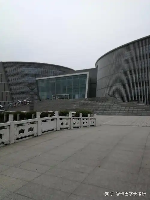 南京大学图书馆