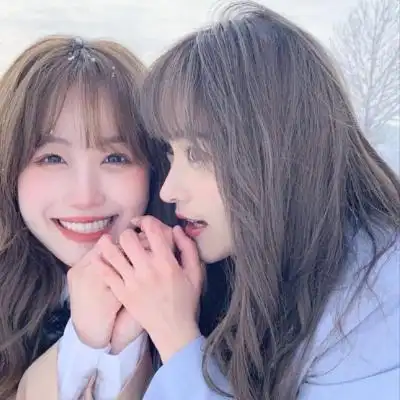 顾柒颖ins一对两张清新闺蜜头像