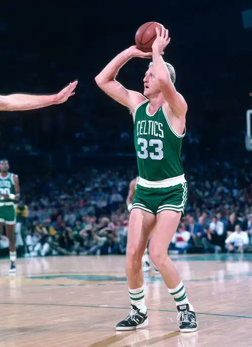 converse weaponmichael jordan // air jordan 2magic johnson