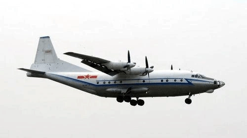 中国现役空军装备--运-8系列运输机