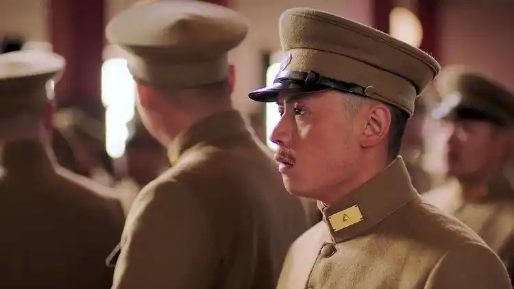 少帅:张学良到军官训练团,为中国的出路唯有抗日的文章发表演讲