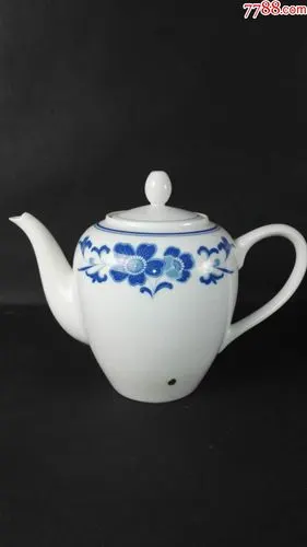 七十年代含大球泥钻石款醴陵群力瓷六头茶具