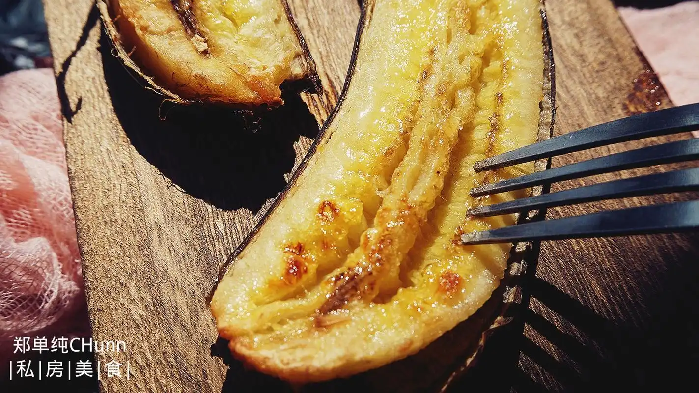 烤香蕉美出新境界!甜蜜的诱惑,还有甜辣口味任你选