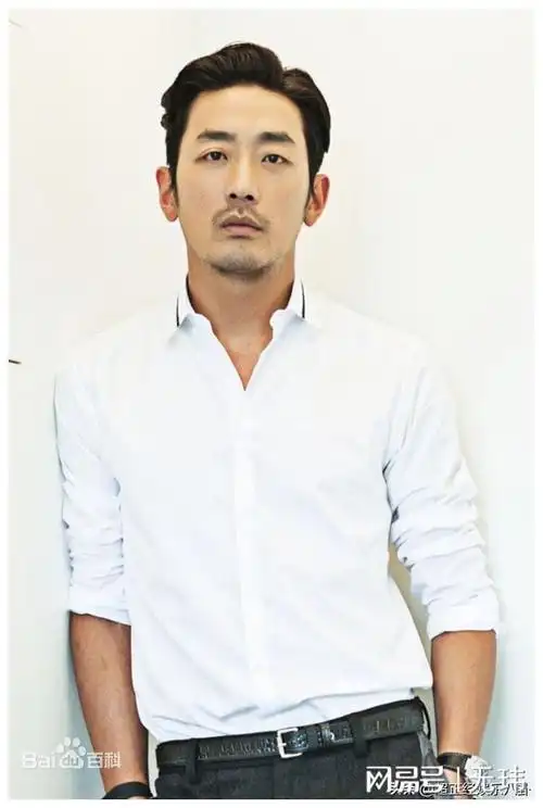 韩国健身明星男 - 实验室设备网