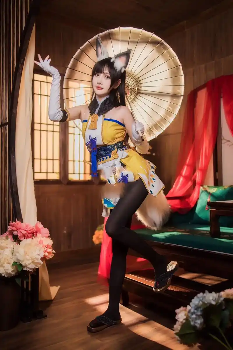 cosplay #好看的小姐姐 #二次元少女 cos 胡桃 - 抖音