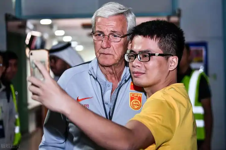 金钱能真买来胜利吗?天价请里皮执教 结果什么也没有得到 根源在球员