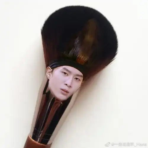 范丞丞怀疑丞星姐姐嫉妒他有扫把头 粉随爱豆都是魔鬼