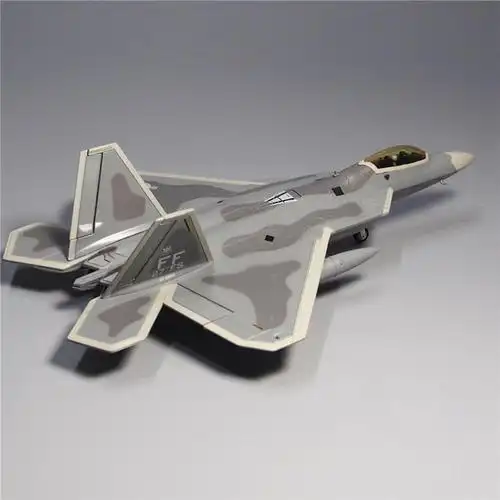 172100f22猛禽战斗机模型合金仿真军事摆件美军飞机纪念品1100f22