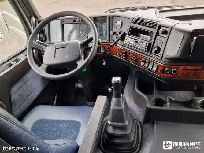 实拍沃尔沃fh16皇家级车型告诉你