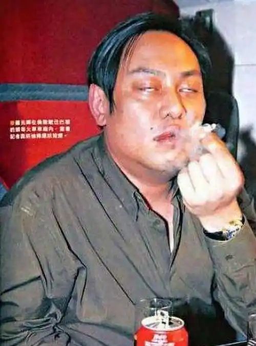 香港地产神童罗兆辉14岁辍学27岁身价超10亿47岁猝死