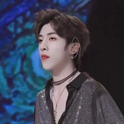 夏瀚宇自制头像