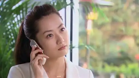 苦咖啡:美女接到帅哥电话,好奇他怎么知道自己的手机号!