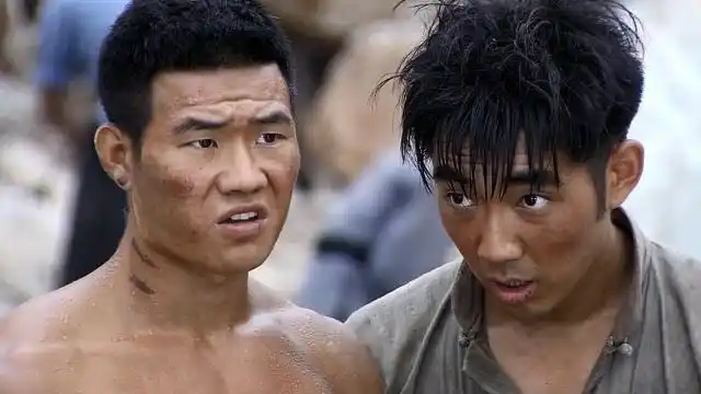 我要当八路-37:嘎子计谋炸掉敌军兵工厂