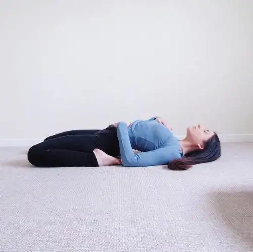 瘦身后的韩安冉变化大不仅网红脸变自然美腿更是实力强镜