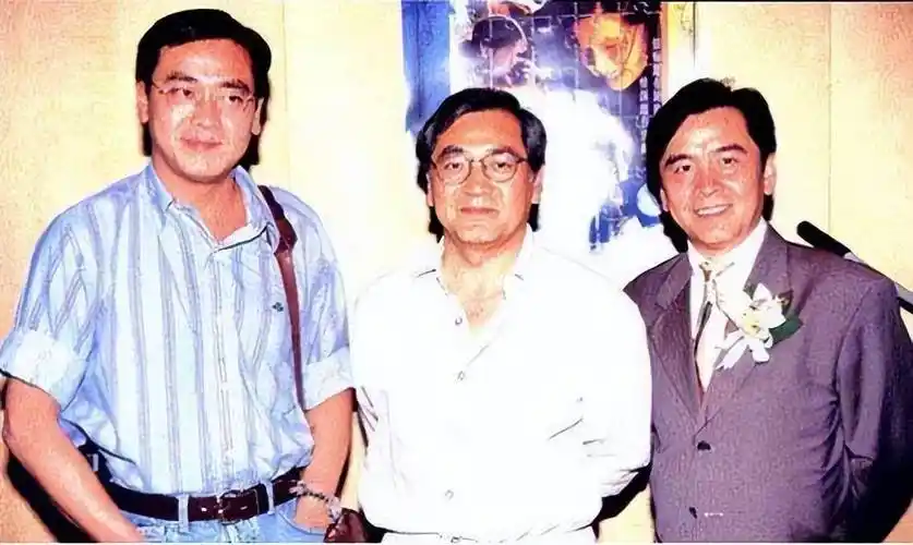 姜大卫尔冬升兄弟三代同堂新春团拜!