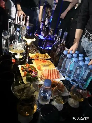 m2 酒吧-马爹利名士-菜-马爹利名士图片-上海休闲娱乐-大众点评网