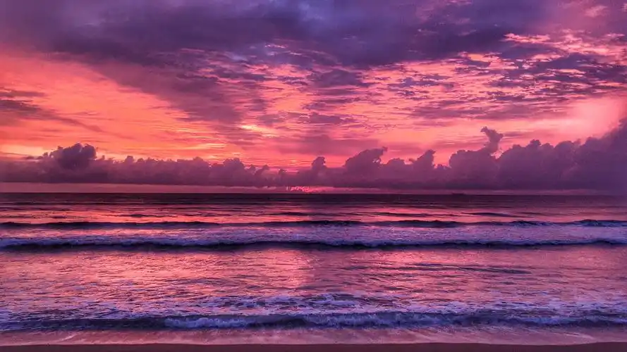 这大概是肉眼见过最粉色的天空