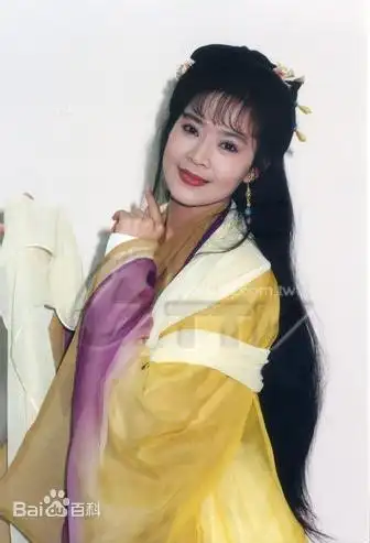 美人不迟暮!俞小凡 的图集