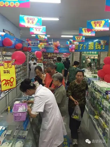 一年新开26家药店,销售额猛增两倍,李国栋拒绝标签,只做自己!