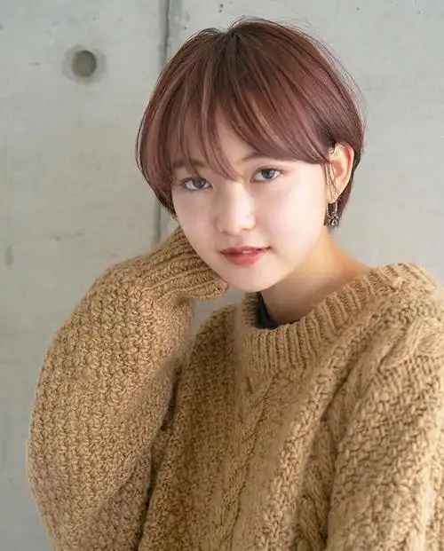 日系露耳短发 - 知乎