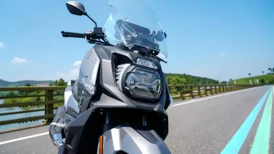 250的价格性价比很高25999起力帆kpv350静态评测