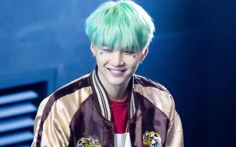 【闵玧其suga】闵玧其的暴力美学,薄荷糖永远的花样年华_哔哩哔哩