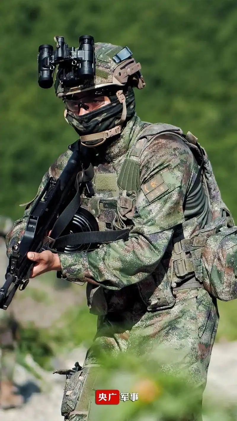 12张人民海军硬核壁纸.人民海军,驰骋万里海疆,勇 - 抖音