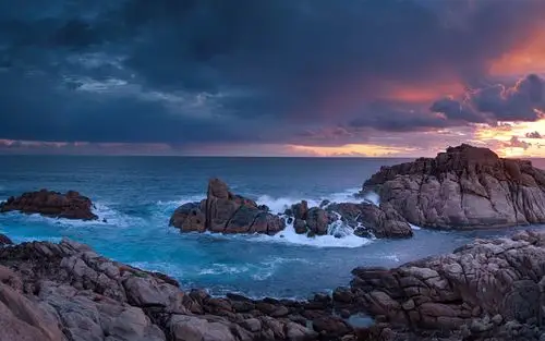 自然奇观岩石全景双屏win7高清电脑桌面壁纸