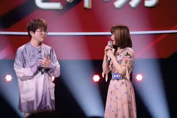 王源陈粒大张伟胡海泉演绎串烧秀谁是宝藏歌手高光之夜盛大开启