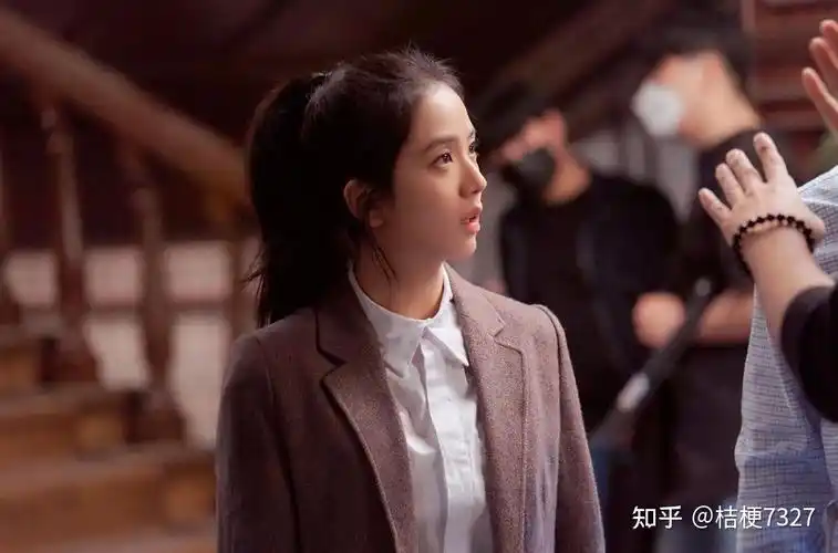 金智秀的颜值是不是崩了