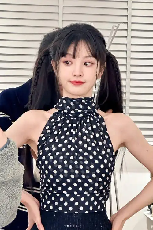 全世界最适合双马尾的小女孩田曦薇 9478#田曦薇双马尾