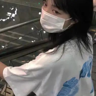 女生头像短发喜欢要双向恋爱要开心