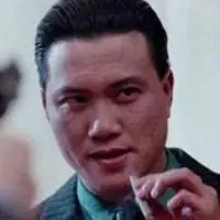 万梓良抽烟头像_微信头像图片大全