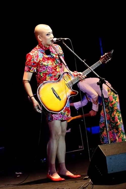 梁龙:没有五年精神病史,听不了中国伟大的二手玫瑰