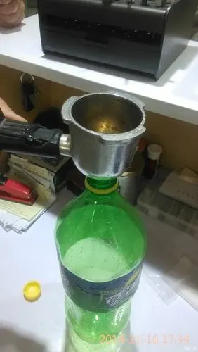 废物利用自制蒸馏水