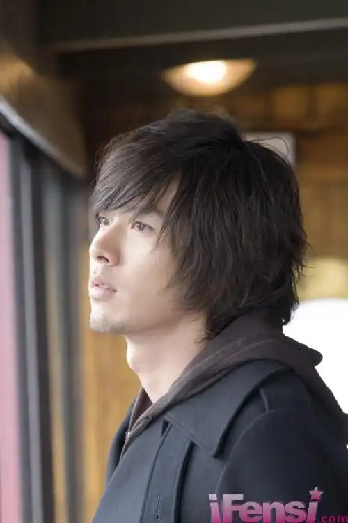 吴彦祖金秀贤少女时代 明星侧颜pk谁是"冠军"