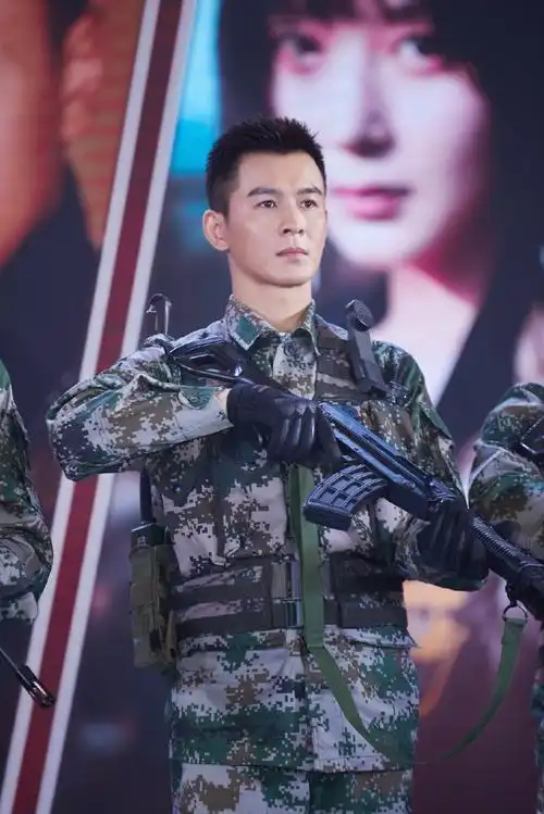 《黎明勋章》新发型,新衣服,挑战新角色板板如愿军人梦#乔振宇寸头