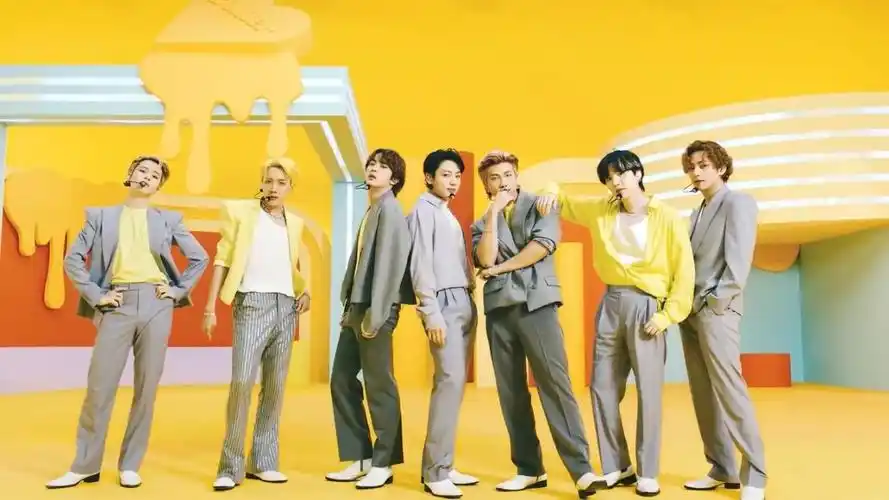 防弹少年团《butter dynamite》特别版舞台公开,哥哥们总是能给人带来