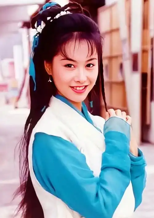 朱茵壁纸朱茵饰演的紫霞仙子是最经典的角色