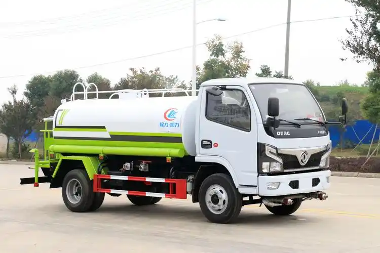 5方东风小福瑞卡园林绿化洒水车